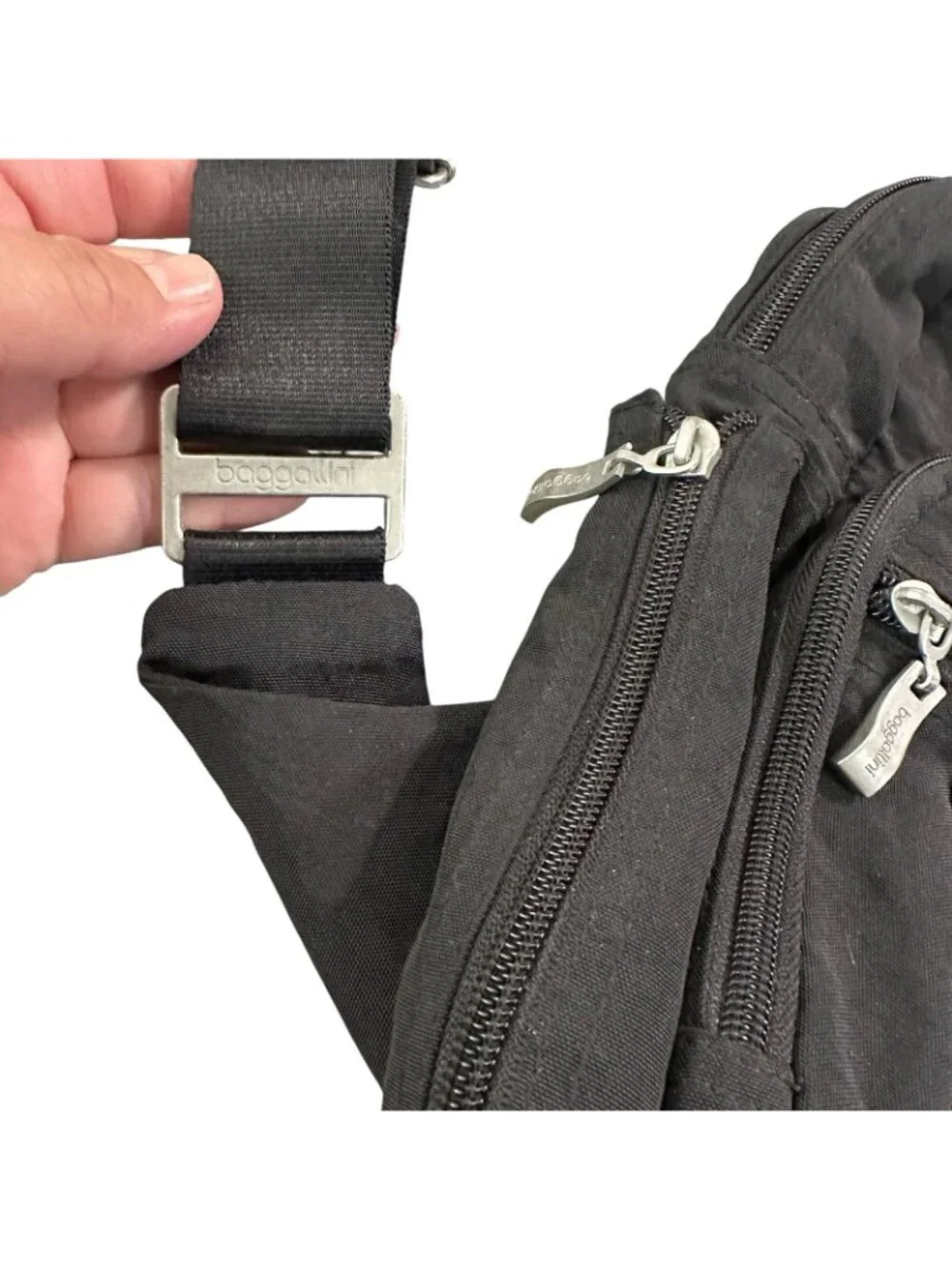Baggallini Nylon Sling Crossbody Bag Backpack Travel Minimalist Multi pockets